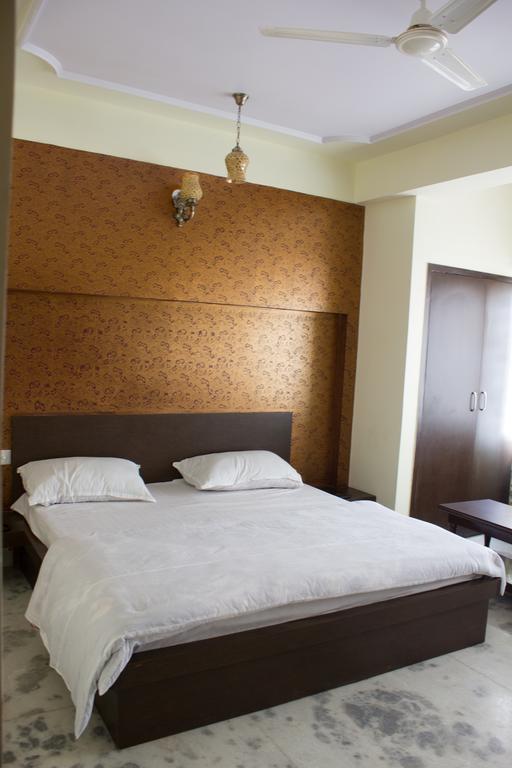 Hotel Holiday Home Jaipur Exteriör bild