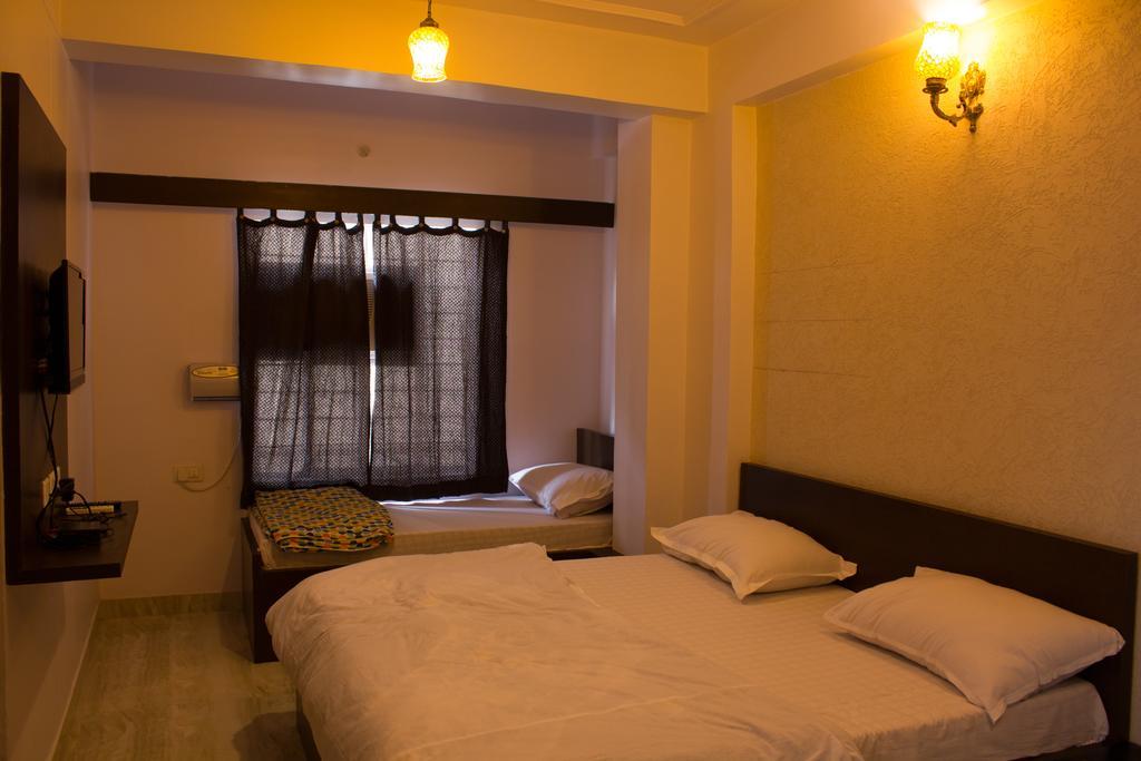 Hotel Holiday Home Jaipur Exteriör bild